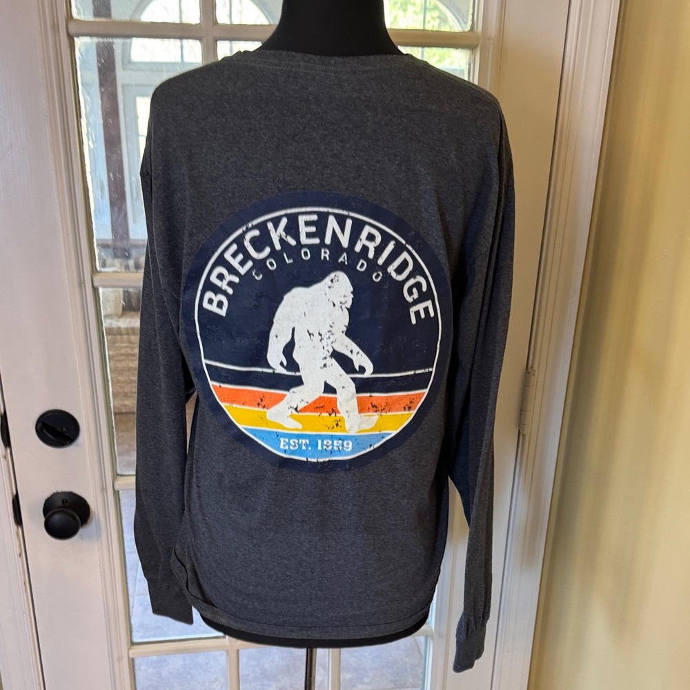 Breckenridge Outdoors Charcoal Big Foot Brewery Long Sleeve Men's Tee